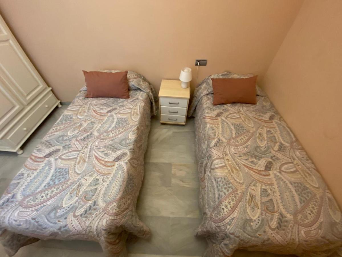 Apartamento Cristobal Colon Apartman Cádiz Kültér fotó